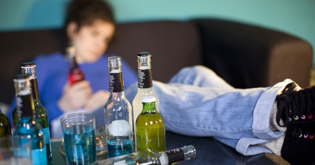 В России могут поднять минимальный возраст при продаже алкоголя