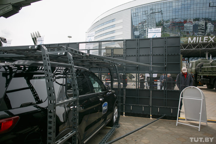 Белорусы выпустили спецавтомобиль для борьбы с протестами