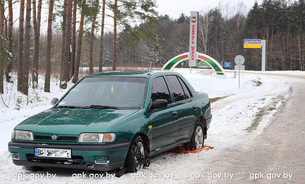 Двое пьяных граждан Украины на авто прорывались через границу в Беларусь
