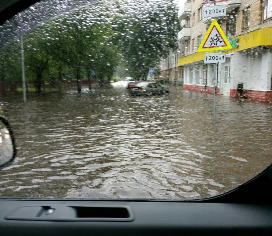 В Бресте начинается потоп (видео)