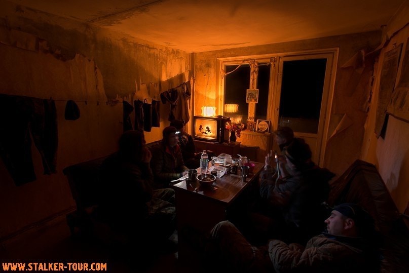 Жизнь в мертвой Припяти. Как обустраивают квартиры в Чернобыльской зоне