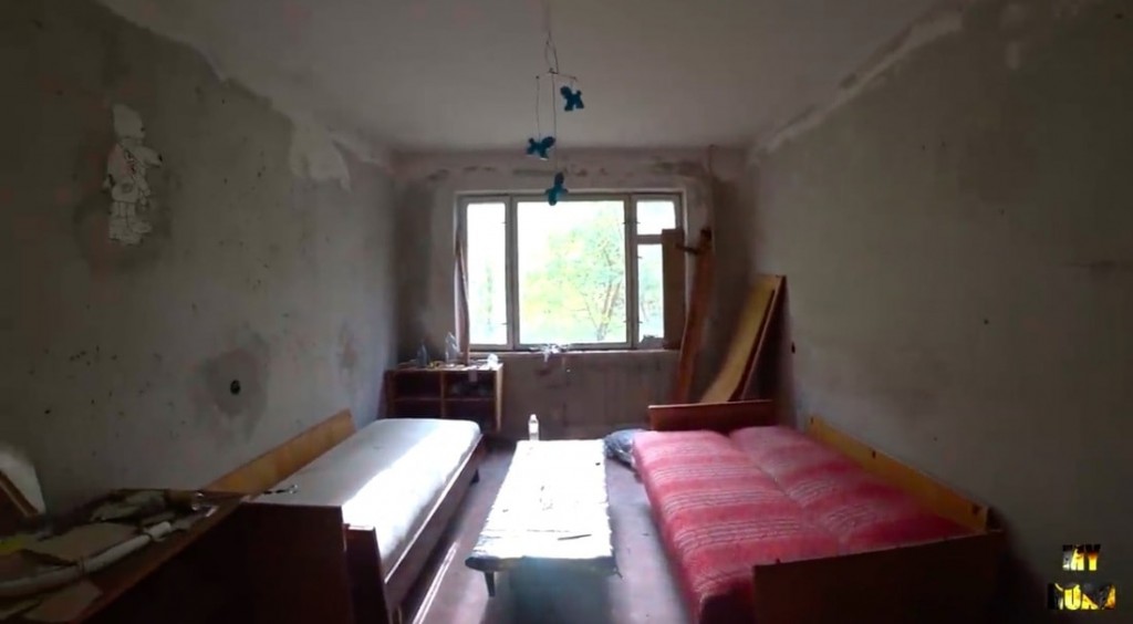 Жизнь в мертвой Припяти. Как обустраивают квартиры в Чернобыльской зоне
