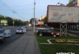В Бресте преследование автомобиля закончилось аварией с билбордом