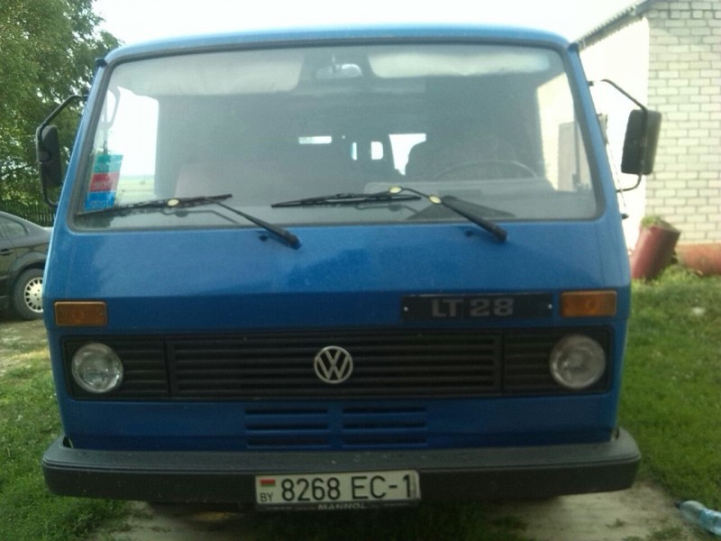 Продам Volkswagen LT-28