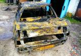 В гараже на улице Янки Купалы полностью сгорела старая Audi 