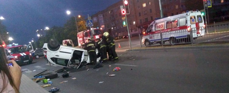 Происшествия на выходных в Бресте: спасение хозяина горящей квартиры и перевернувшийся автомобиль Происшествия на выходных в Бресте: спасение хозяина горящей квартиры и перевернувшийся автомобиль