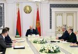 Лукашенко обозначил принципы партийного строительства в Беларуси