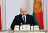 Лукашенко поручил МВД и КГК провести ревизию сельхозтехники