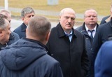 Лукашенко потребовал активнее развивать производство электробусов