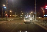 В Бресте автомобиль сбил мужчину, переходившего дорогу на красный свет