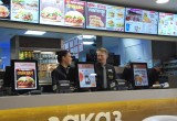 Ресторан сети «Burger King» на Махновича приглашает на пикник с фирменным «Воппером»