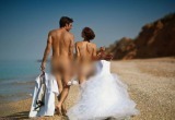 Итальянский пляжный курорт запускает голые свадьбы