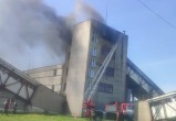 В Старобине под Минском загорелся торфобрикетный завод