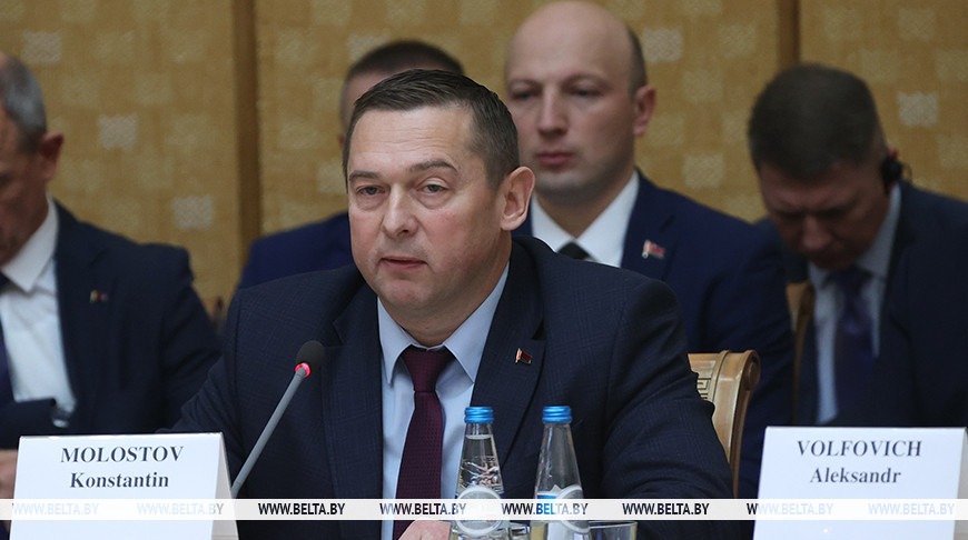 Рыженков назвал пути решения проблемы нелегальной миграции в ЕС