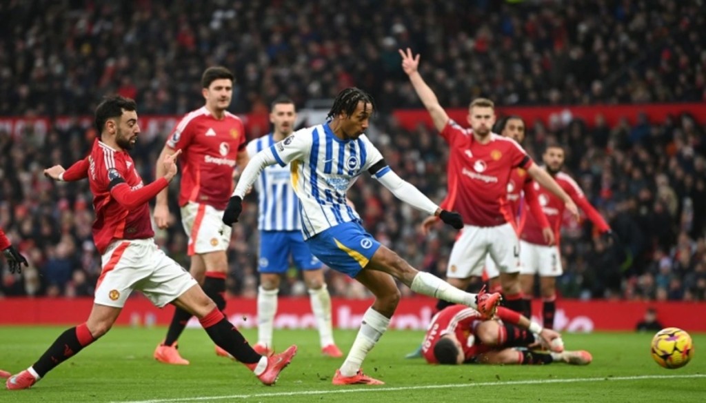 Манчестер проиграл Брайтону