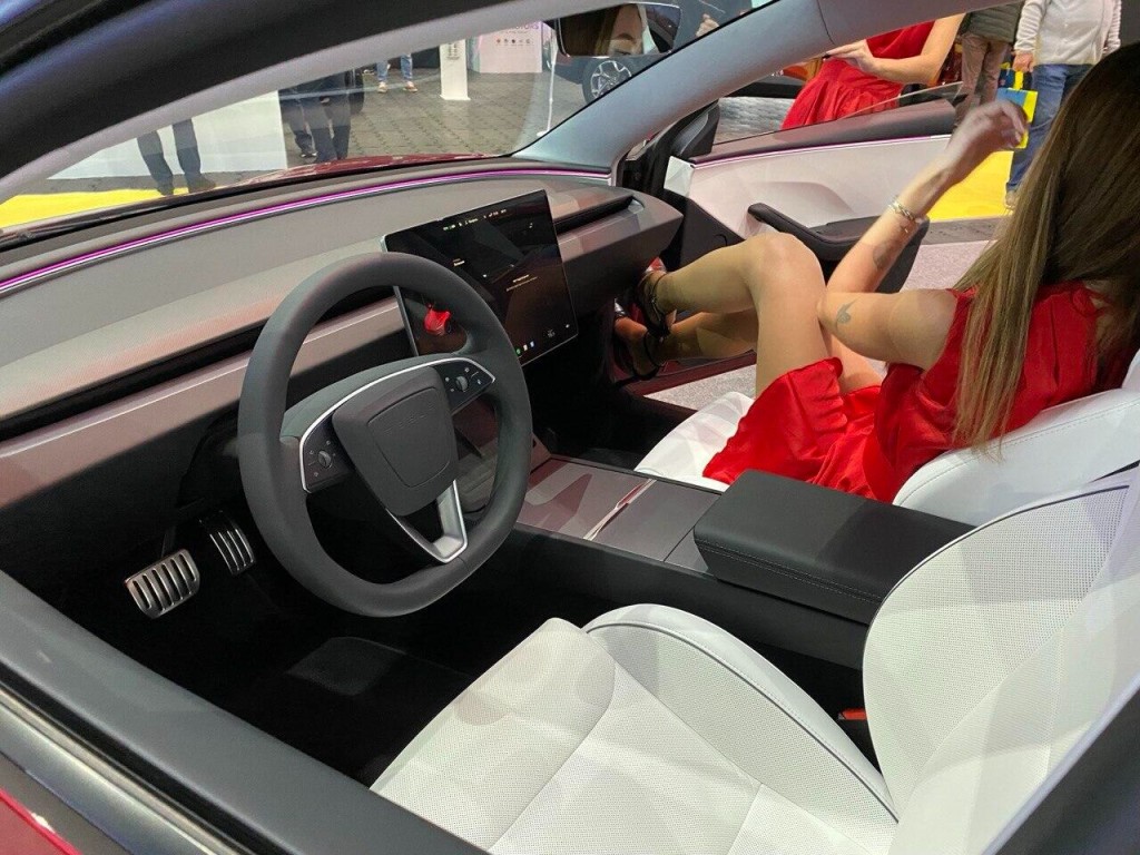 Новинки авторынка представили на Моторшоу 2024 в Минске