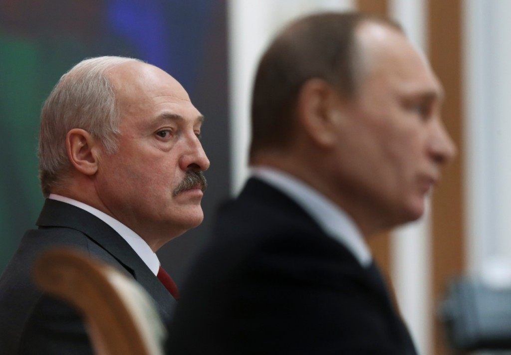 Лукашенко провёл совещание по актуальным вопросам сотрудничества с Россией