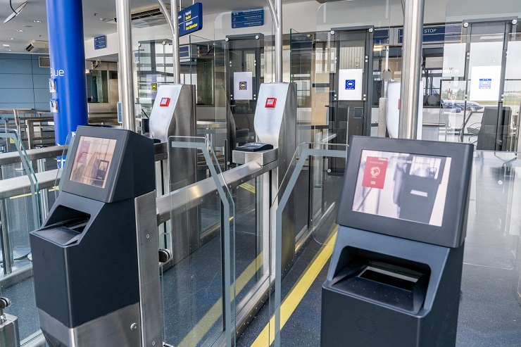 Пограничный контроль осуществляет автоматизированная система в аэропорте Вильнюса
