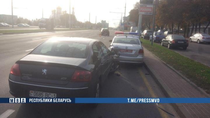 В Бресте пьяный водитель врезался в авто ГАИ: есть пострадавшие