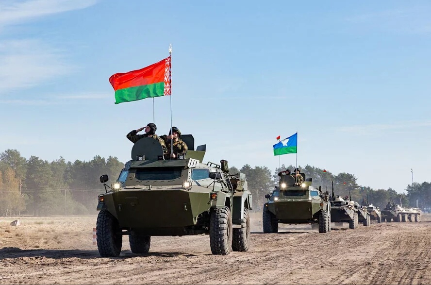 Военнослужащие Беларуси и России участвуют в учениях у польской границы