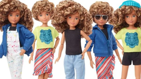 Американская компания выпустила Барби-трансгендера