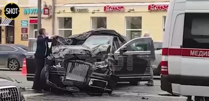 Попадал ли люксовый автомобиль патриарха Кирилла в ДТП?