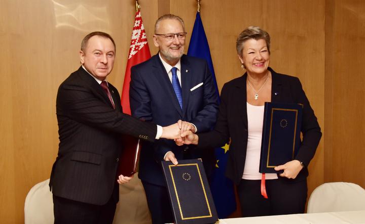 Беларусь и ЕС подписали визовое соглашение, но 