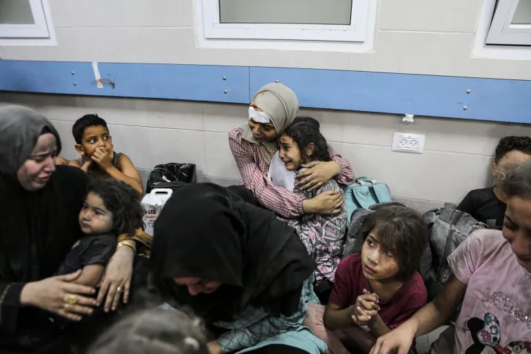 500 человек погибли после удара по больнице в секторе Газа
