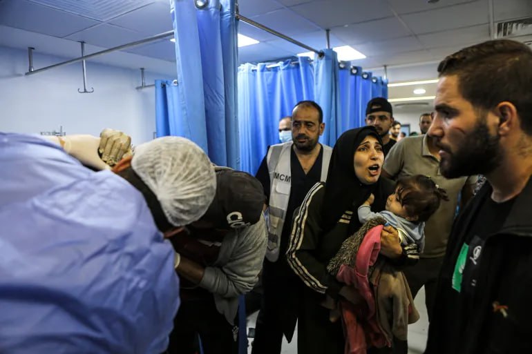 500 человек погибли после удара по больнице в секторе Газа