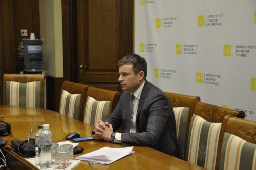 Дойная корова: МВФ и Запад уже заработали на Украине больше, чем вложили