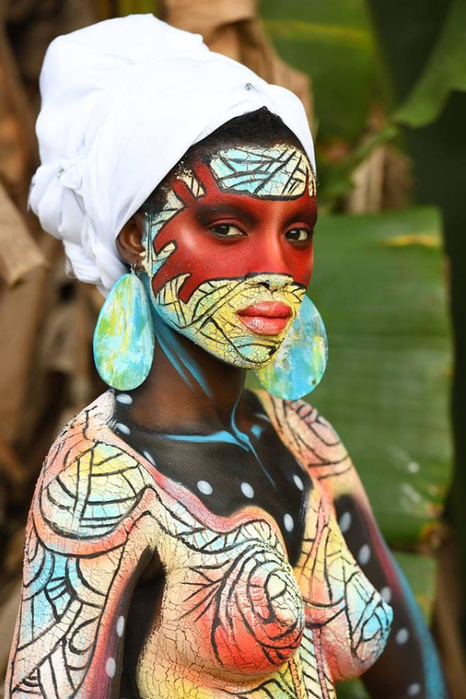 Картины на теле: самые впечатляющие герои фестиваля бодиарта в Экваториальной Гвинее