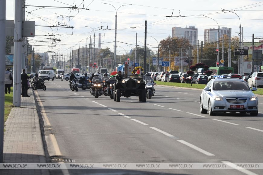 Фотофакт: Закрытие мотосезона грандиозно прошло в Бресте