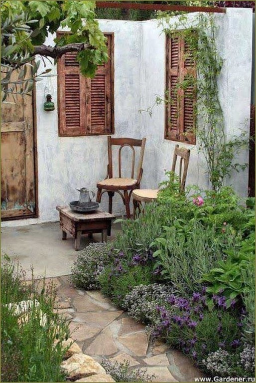 Как можно превратить маленький двор в красивое и уютное место: 35 идей