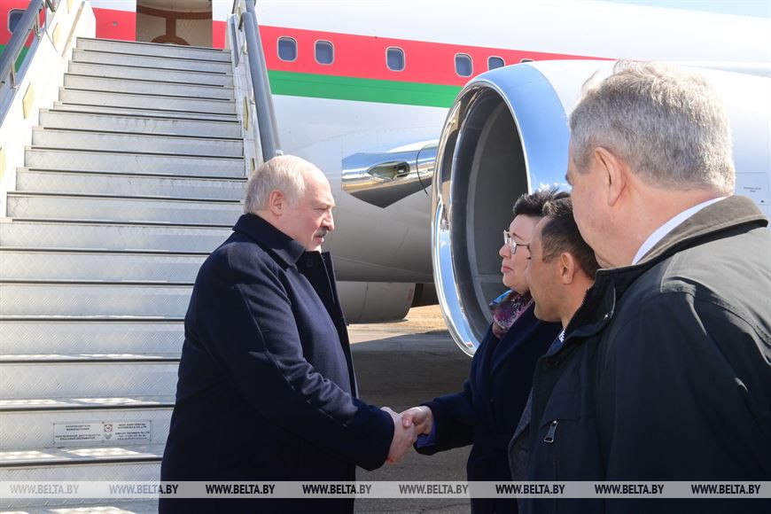 Лукашенко прибыл на космодром Восточный на встречу с Путиным