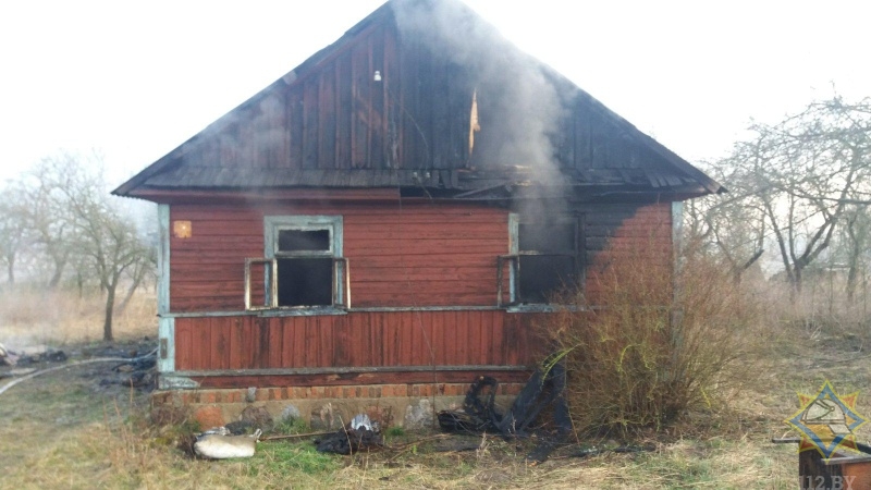 Мужчина сгорел заживо на пожаре в Каменецком районе