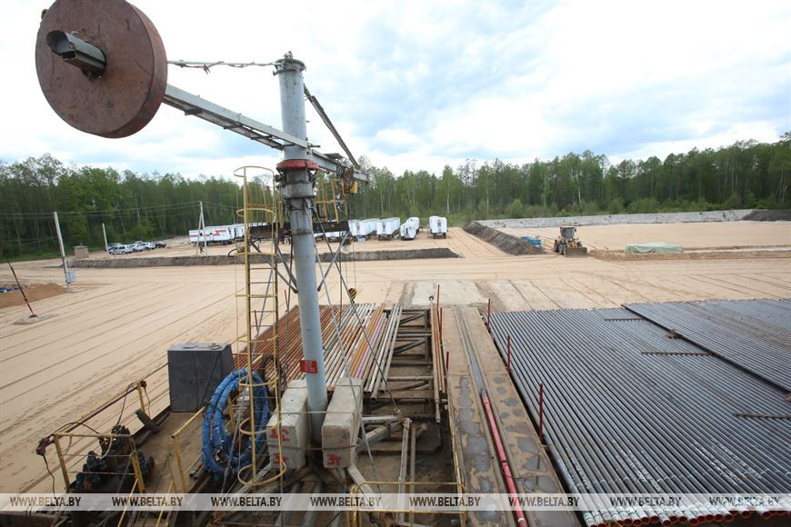 Новые месторождения нефти открыли в Беларуси
