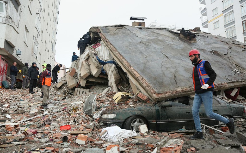 Очередное землетрясение магнитудой 5,6 произошло в Турции