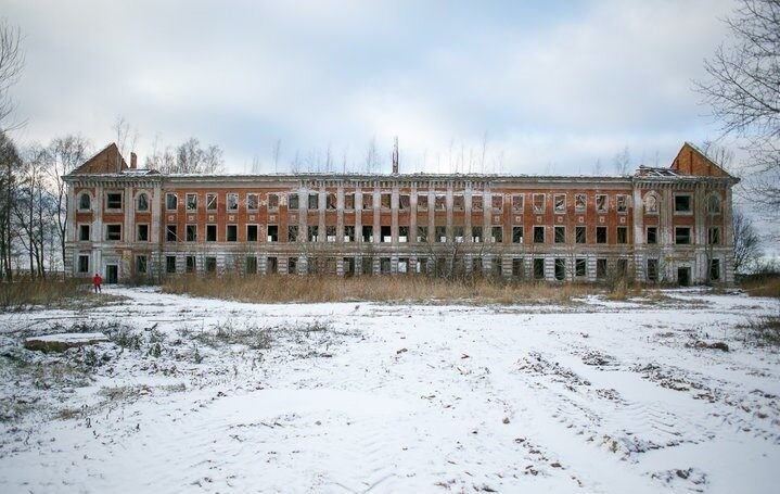 Старую мельницу подорвали в белорусских Ушачах
