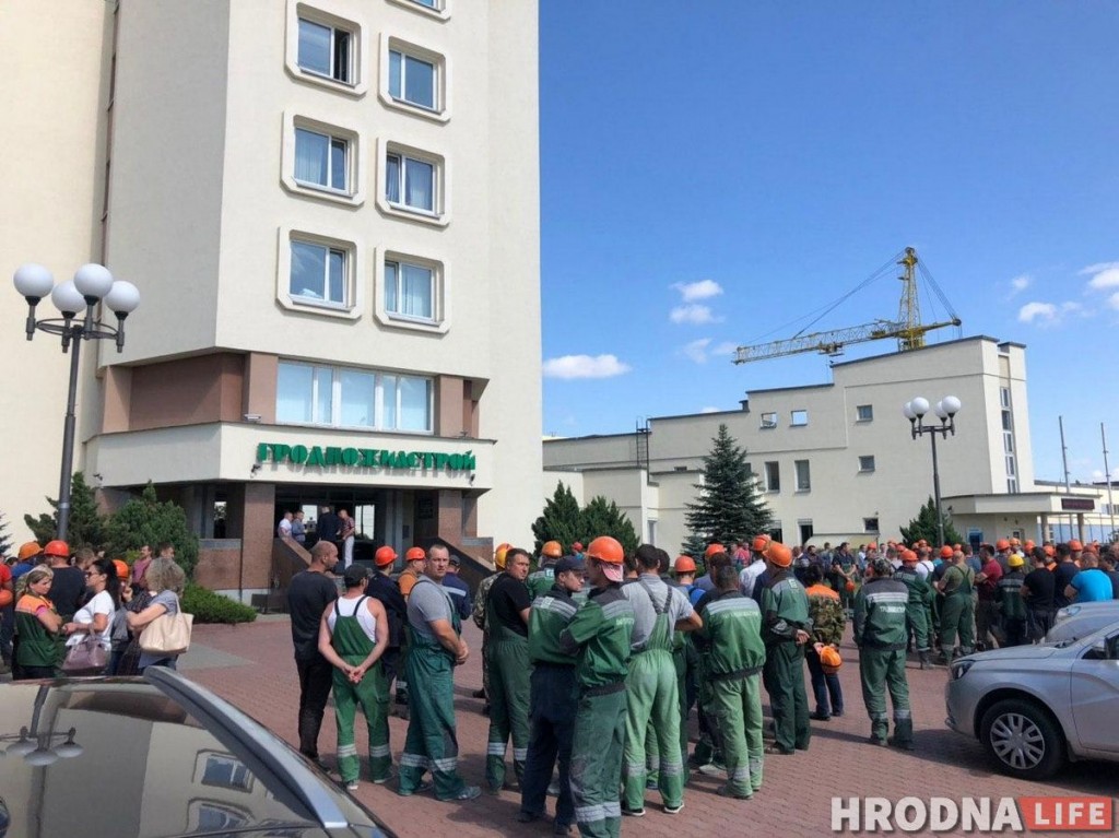 Предприятия Беларуси продолжают присоединяться к забастовке
