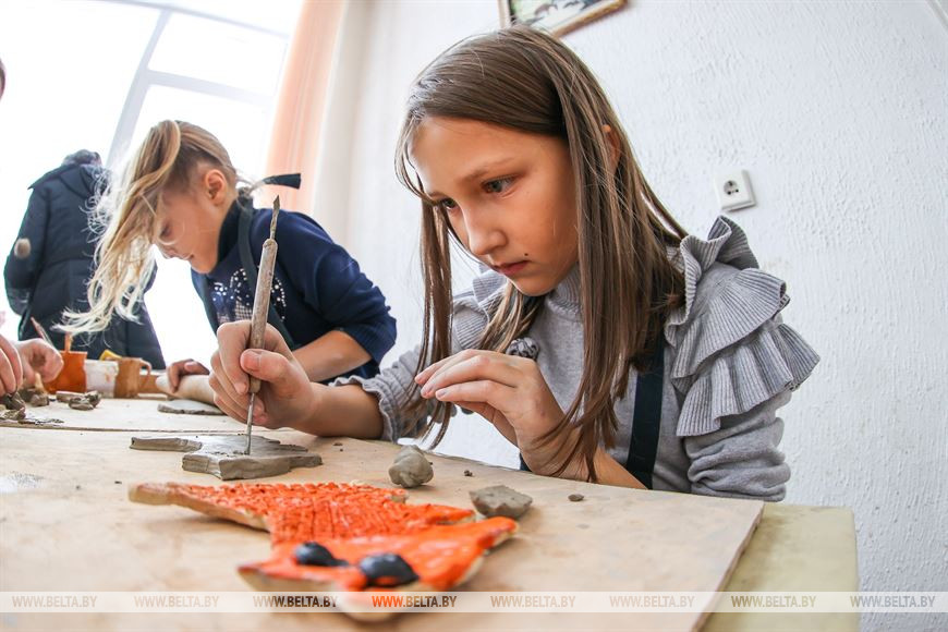 Притяженье гончарного круга: как в Столинском районе сохраняют ремесло предков