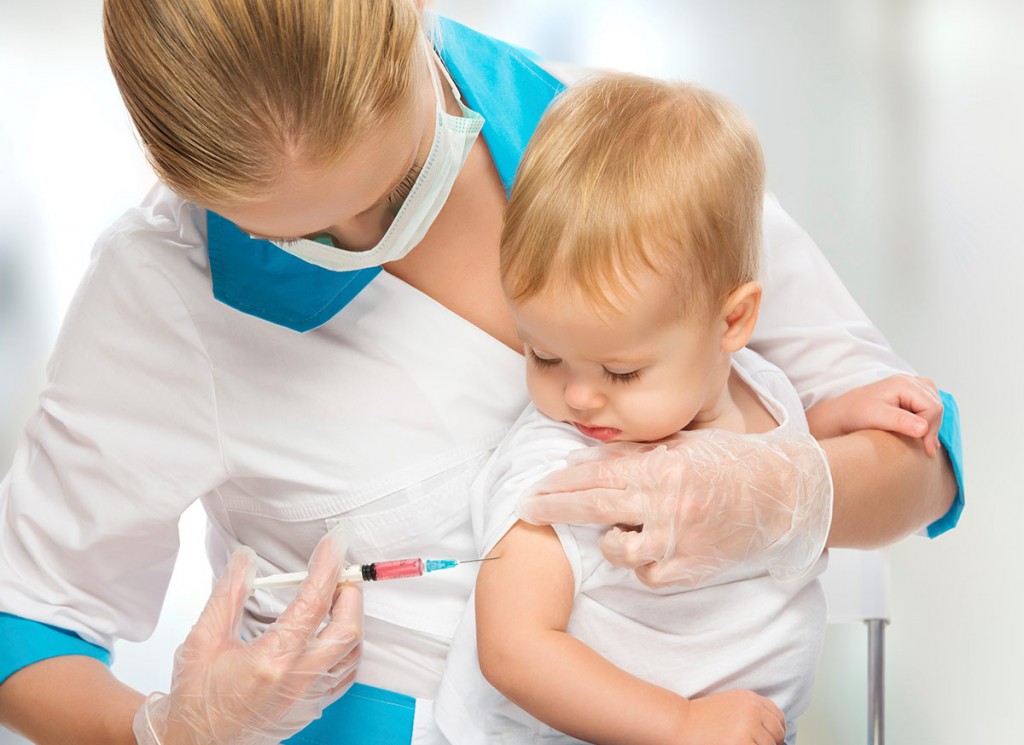 Россияне обвиняют систему здравоохранения в чрезмерной вакцинации