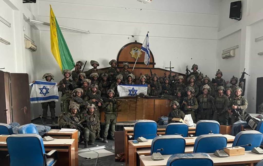 Глава Минобороны Израиля: ХАМАС потерял контроль над Газой