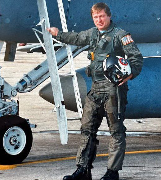 Умер летчик, угнавший новейший самолет МиГ-25 из СССР
