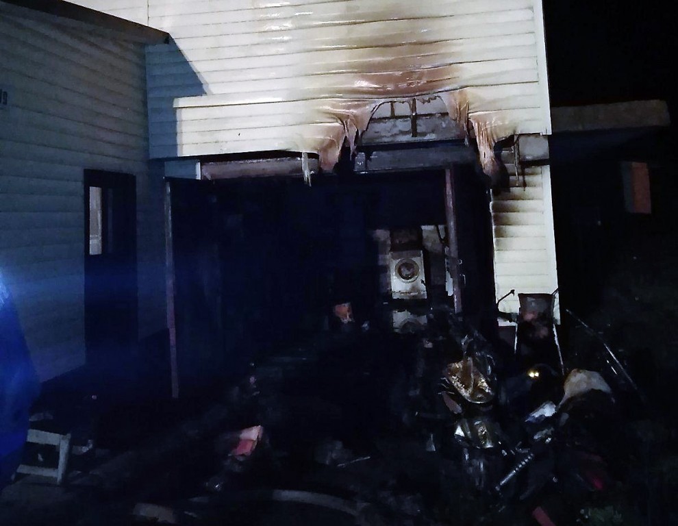 В Столинском районе подросток обгорел, пытаясь потушить пожар в гараже