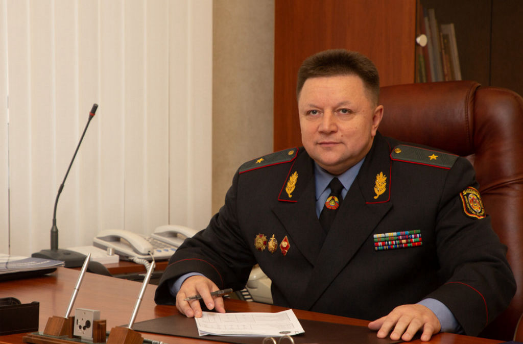 Вакульчика и Барсукова уволили со службы по возрасту