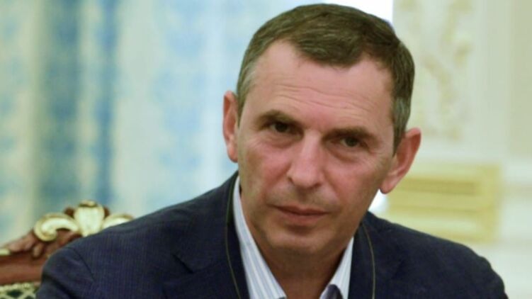 Зеленский устроил масштабные кадровые перестановки в своей администрации