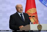 Лукашенко на педсовете: «сделать достойную зарплату учителям» и «прививать гордость за свою страну с детского сада»