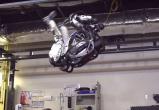Boston Dynamics научили робота делать сальто