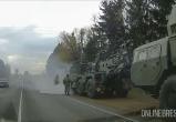 Видео: в Жабинке загорелось колесо у военной техники