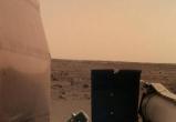 InSight передал на Землю первое чистое фото с Марса
